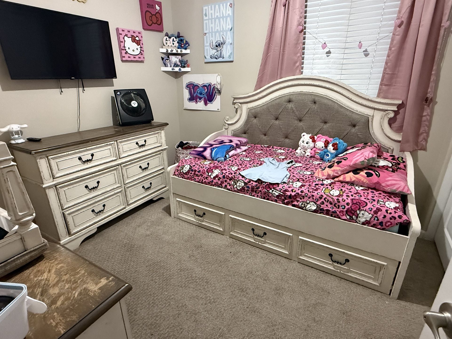 Bedroom Set