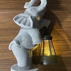 Grey Elephant Garden Statue w/ Solar Lantern Patio/Porch Light Gift (New in Box)