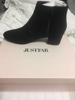Brand new, still in box just Fab black boots, size 8.5