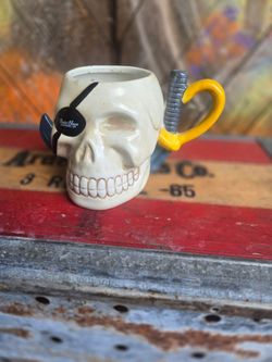 Pirates' House Savannah Skull Ceramic Mug