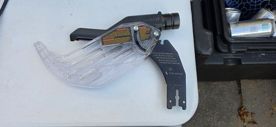 OEM DeWalt Table Saw Blade Guard & Riving Knife Assembly (8-1/4")