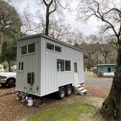 2024 Pacifica Tiny Homes Bay cottage