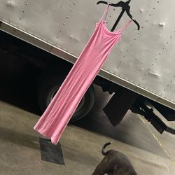 skims long dress- bubblegum