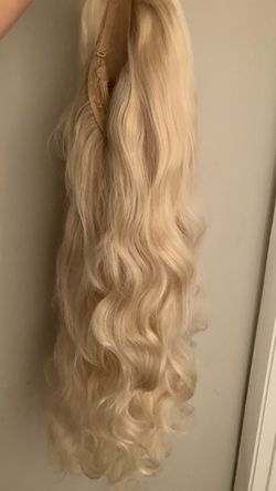 38’ blonde wig