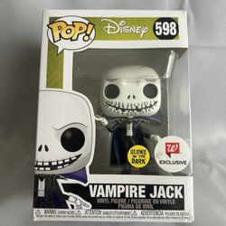  The Funko Pop! Vinyl Disney Ursula (Diamond Glitter) #568 is an exclusive collectible figure released by Hot Topic. This 4-inch vinyl figure of Ursul