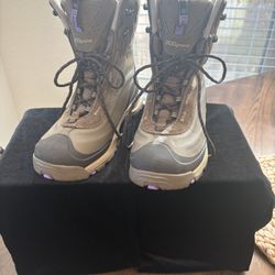 Columbia Techlite Omni-Heat Winter Boots