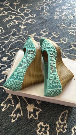 Women shoes very good condition size7 1/2