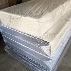 🟢Memory Foam💤 🟡Mattress 12” inches  *Queen  *Full *Twin *King *Cal King  🔵Delivery available🚚