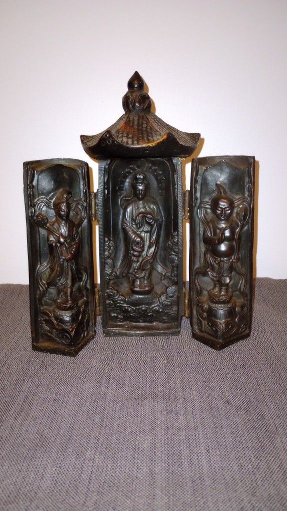 Vintage Buddhist Deities Travel Carved Altar