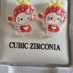 Hello Kitty Earrings Differents