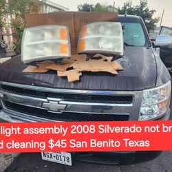 2008 Silverado headlight assembly not broken need polish$45
