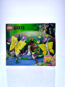 LEGO Wicked: Glinda’s Wedding Day (75688)