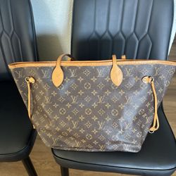 LOUIS VUITTON NEVERFULL MM