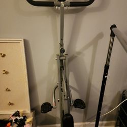 Sunny Health & Fitness Row-N-Ride Squat Assist Trainer 