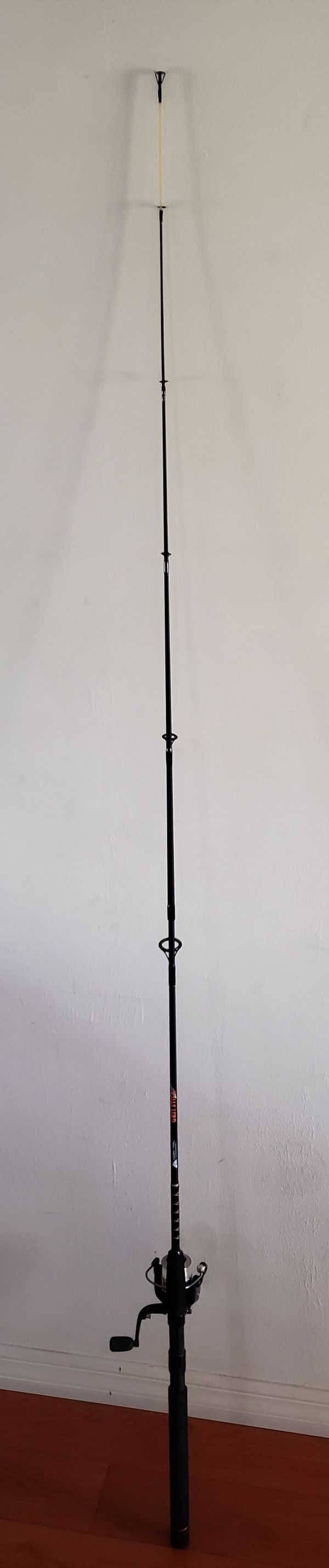 Ozark Trail Grit Stick fishing pole and reel New for Sale in Los