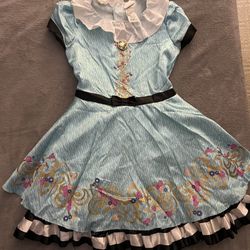 Kids Costume.. Size M 7-8
