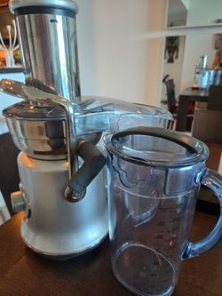 Breville Juicer