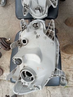 2005 Dodge Ram 1500 OEM head lights
