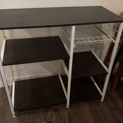 Shelf In Good Conditions 