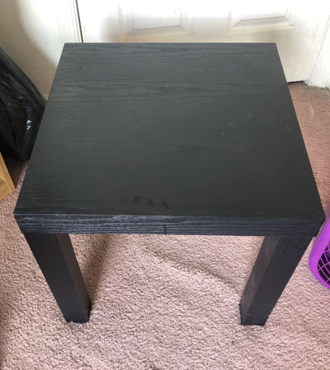Black Stand Table