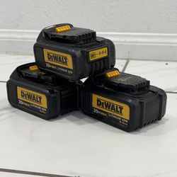 3-Dewalt 20v Max Lithium Ion 3.0Ah Batteries (Used like new)