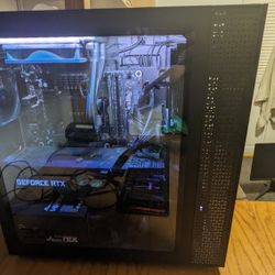 30L Gaming Desktop PC