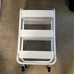 Rolling cart