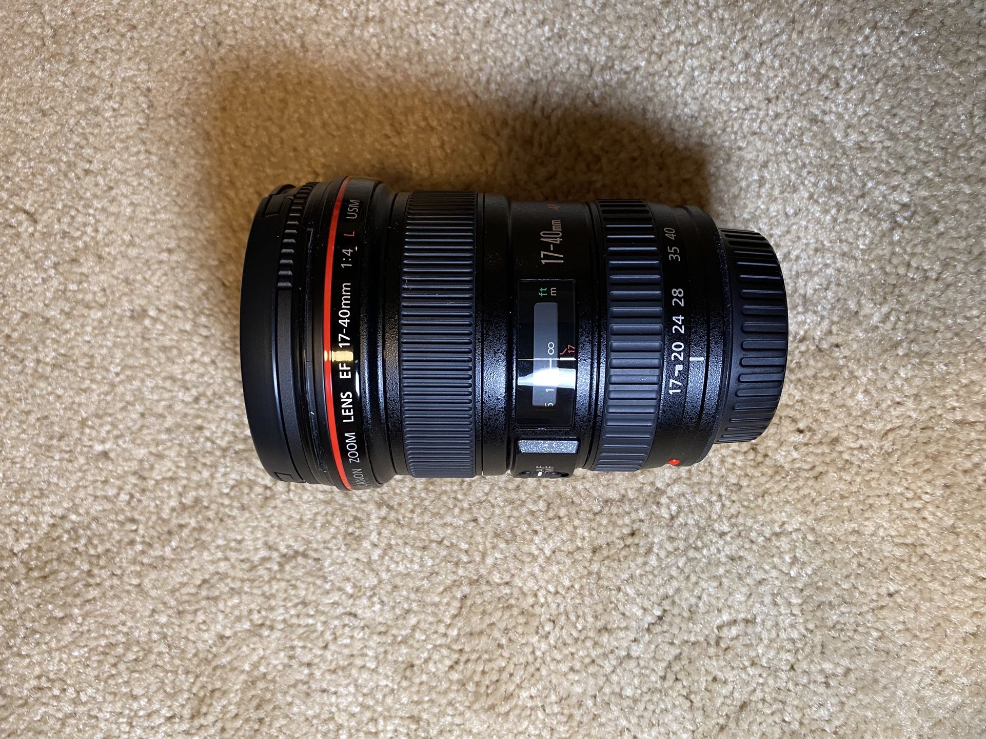 Canon EF 17-40mm f/4L USM Ultra Wide Angle Zoom Lens