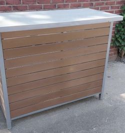Outdoor Bar