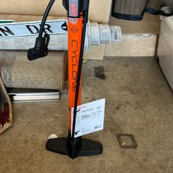 New SCHWINN CYCLONE MAX FLOOR PUMP