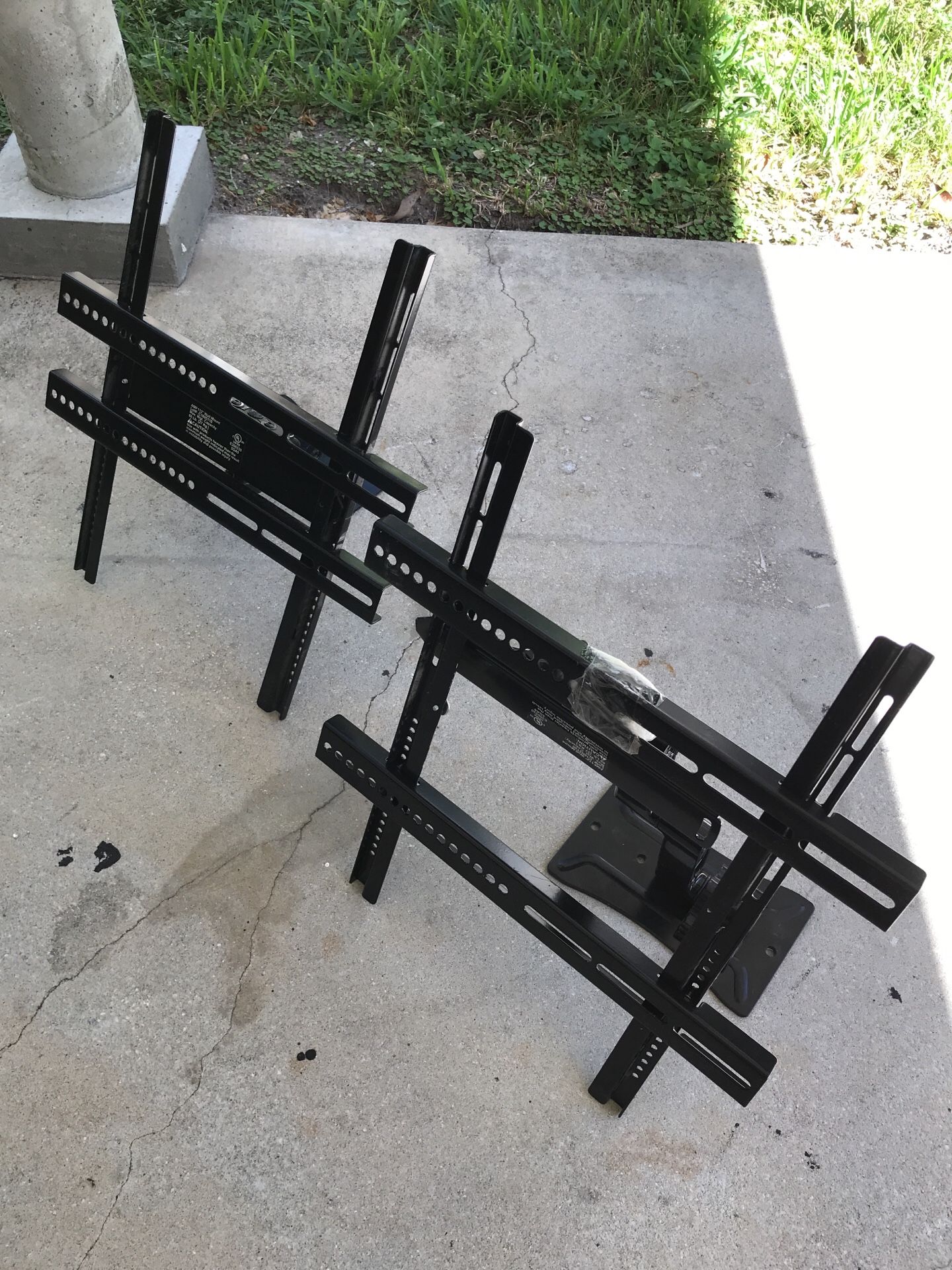 TV Wall Mounts/ $25 Each