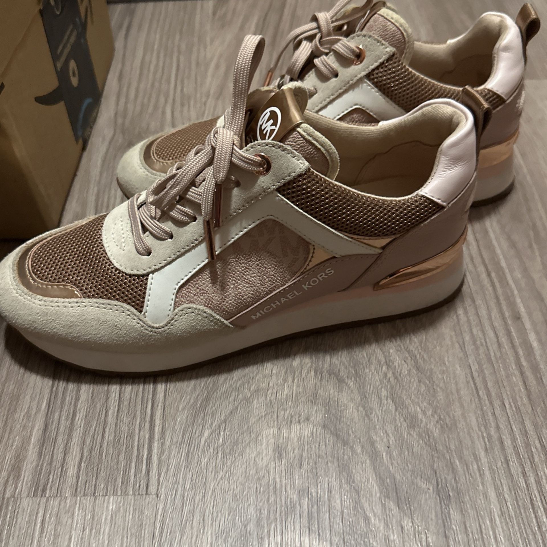 Michael Kors MK Women's Allie Trainer Leather Sneakers Shoes Soft Pink (US  8) - Walmart.com, image size:1920x1920