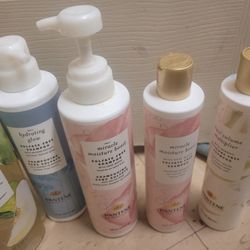 Shampoo And Conditioner 