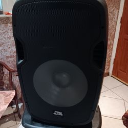PRO BASS SPEAKER WITH BLUETOOTH VERY NICE SPEAKER
