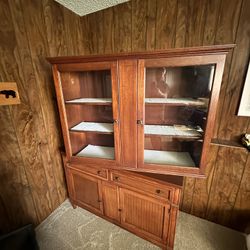 China cabinet 