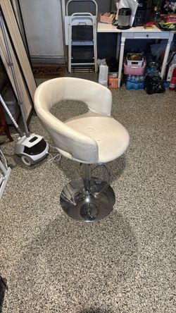 Modern White Adjustable Swivel Bar Stool – Chrome Base – Works Great