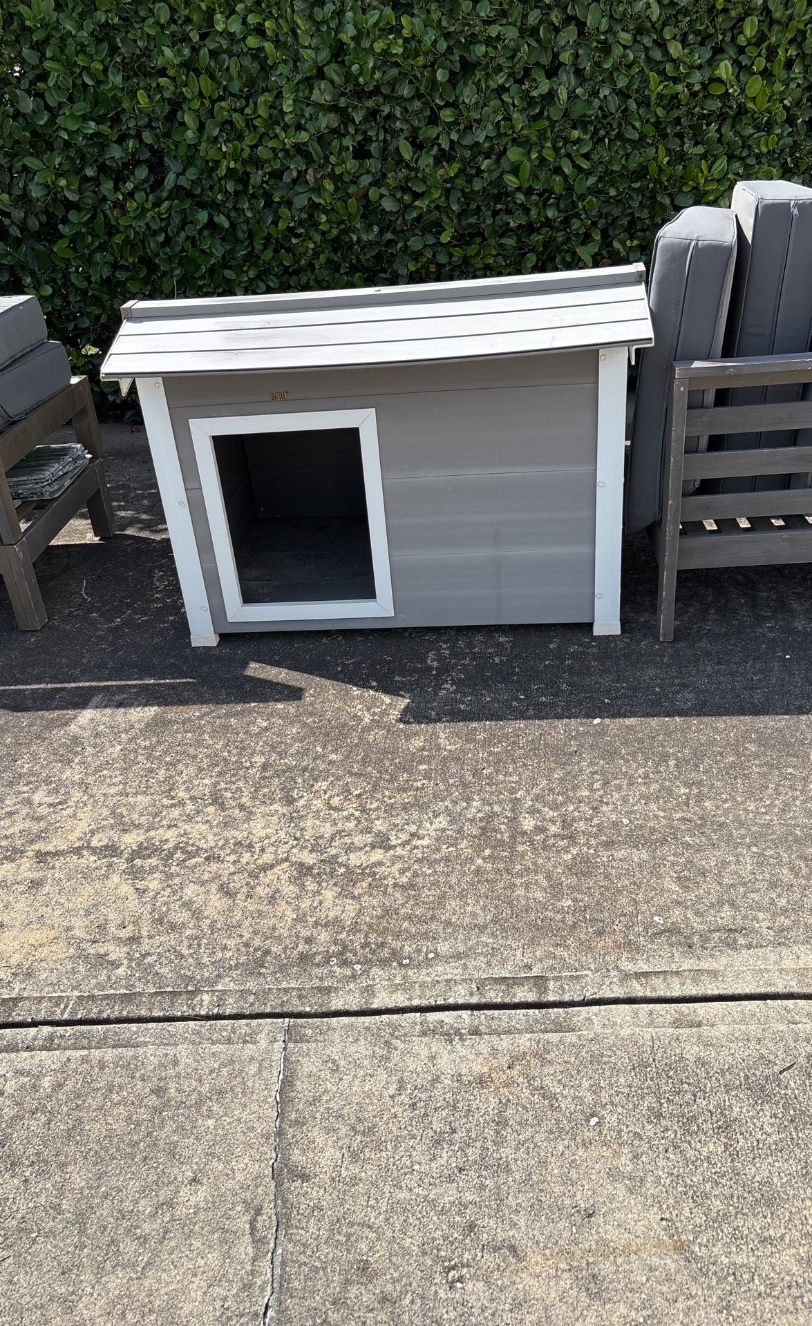 Ecoflex Dog House