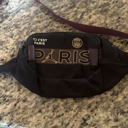 Jordan Paris  Shoulder Bag 