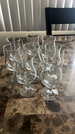 8 Margarita glasses