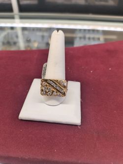 14ksolid gold nugget ring with diamond on it 15.3 Gram size 13 layway available 10% Dwon if you interested please make sure you ask for Maribel thank 