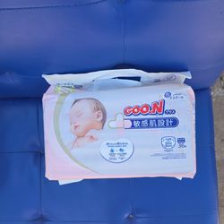 Free NB Diapers
