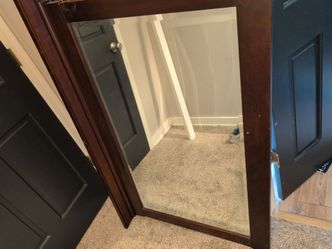 Dresser mirror