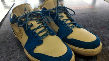 Jordan retro v1s size 12