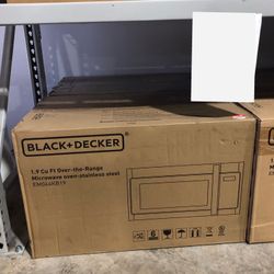 Black + Decker 1.9 Cubic Ft. Over-The-Range Microwave Oven Stainless Steel EM044KB19