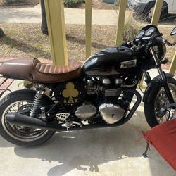 2011 Triumph Thruxton