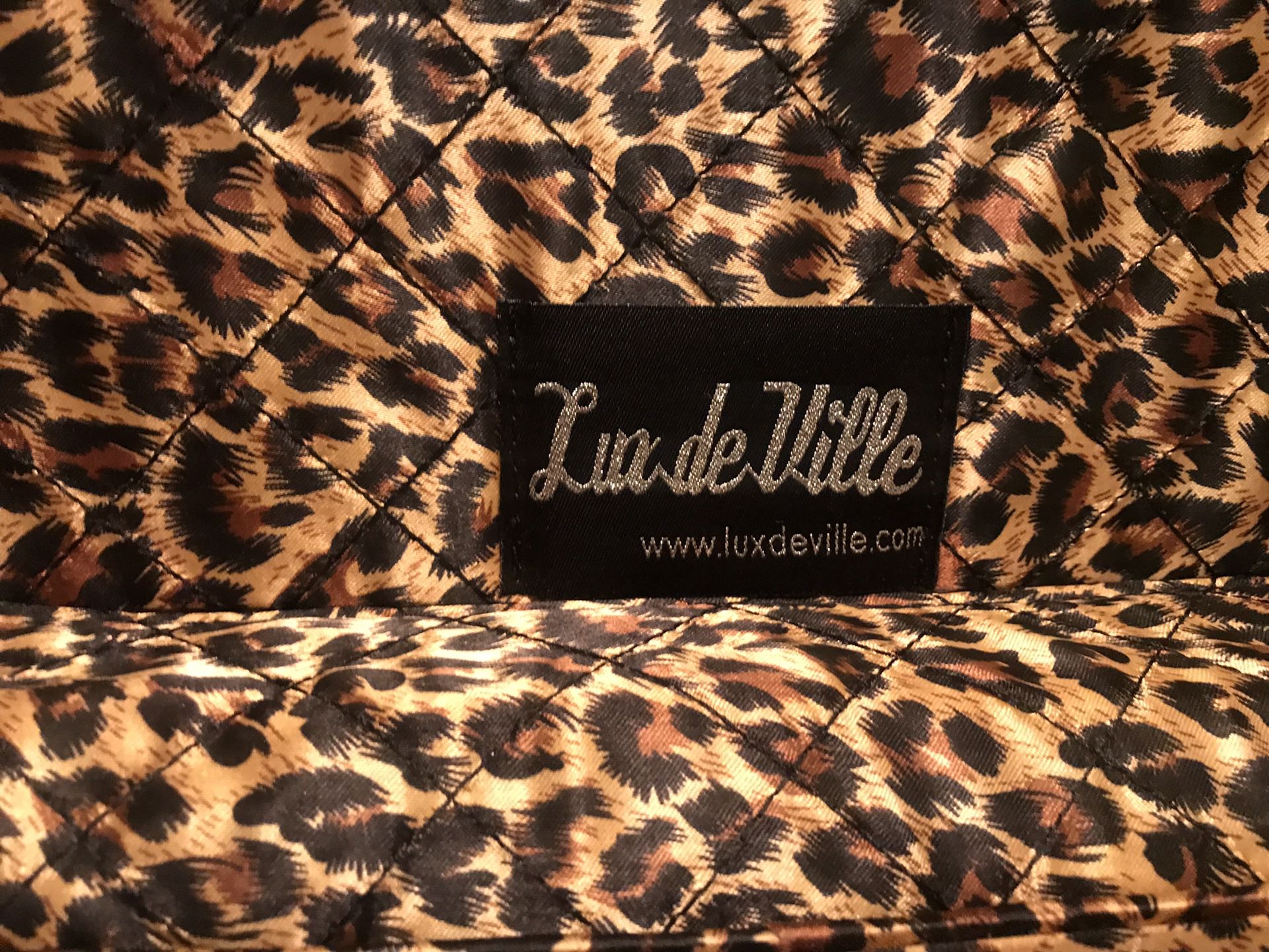 LUX DE VILLE DeVille Coffin Case (Red Rum Sparkle) $150.00 - PicClick