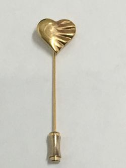 Trifari Vintage brooch