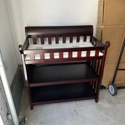 Baby changing table
