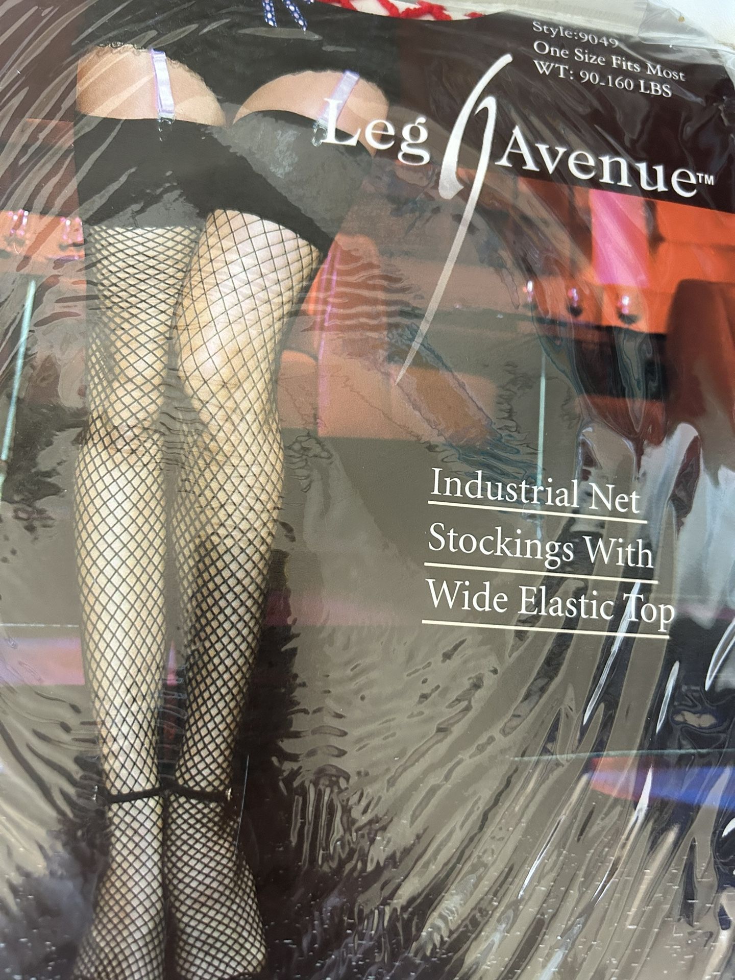 WOMEN’S LEG AVENUE NET STOCKINGS