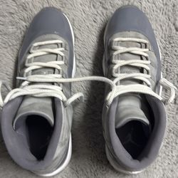 size 12 cool grey no box shoot me an offer